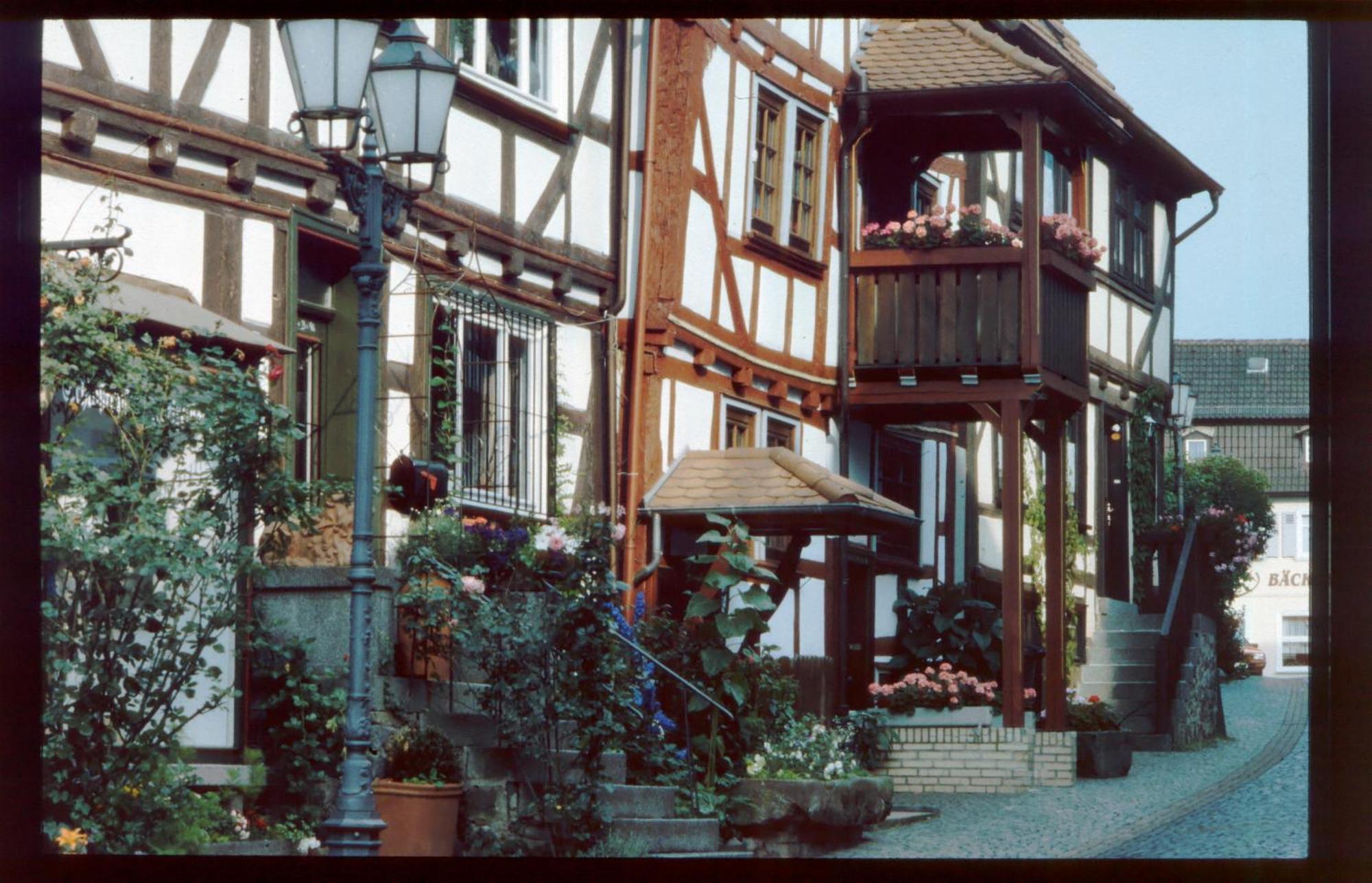 Unser Kleines Hotel Cafe Goebel Laubach  Exterior foto